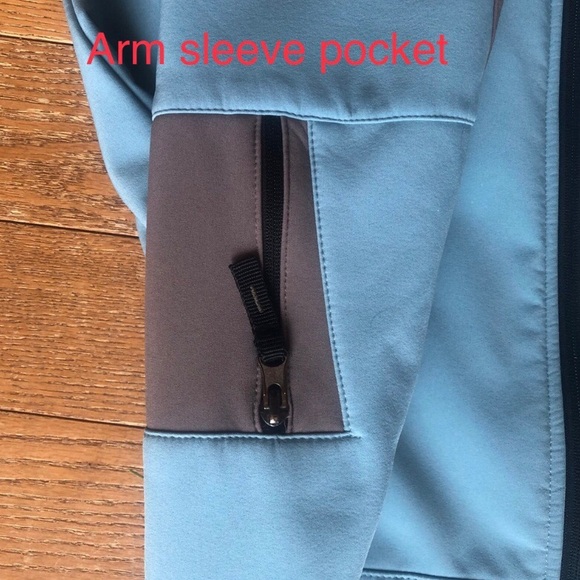 Free Country softshell jacket. - Picture 7 of 14